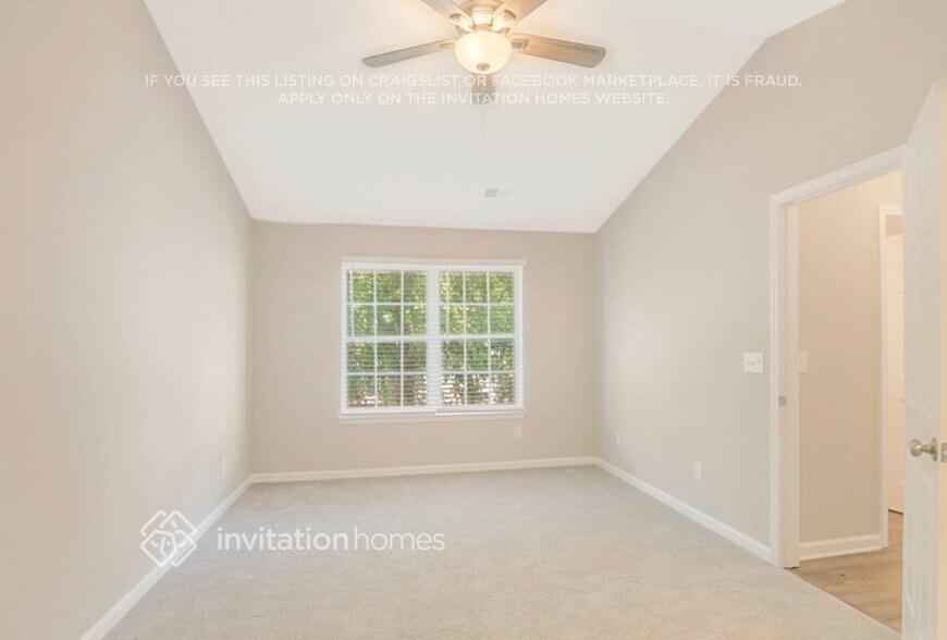 Building Photo - 120 Pebblestone Dr