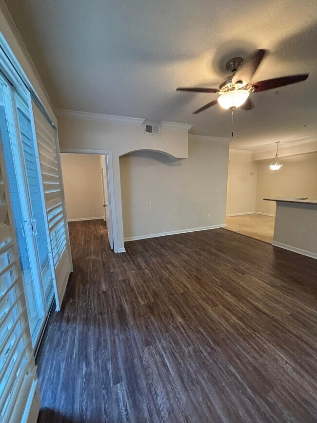Building Photo - 2801 Chancellorsville Dr