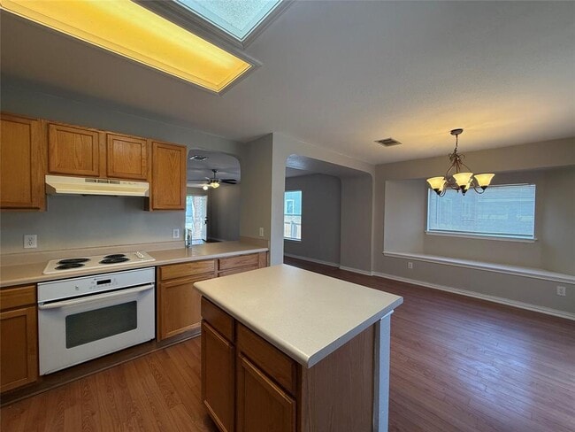 Building Photo - 2522 Stapleford Dr