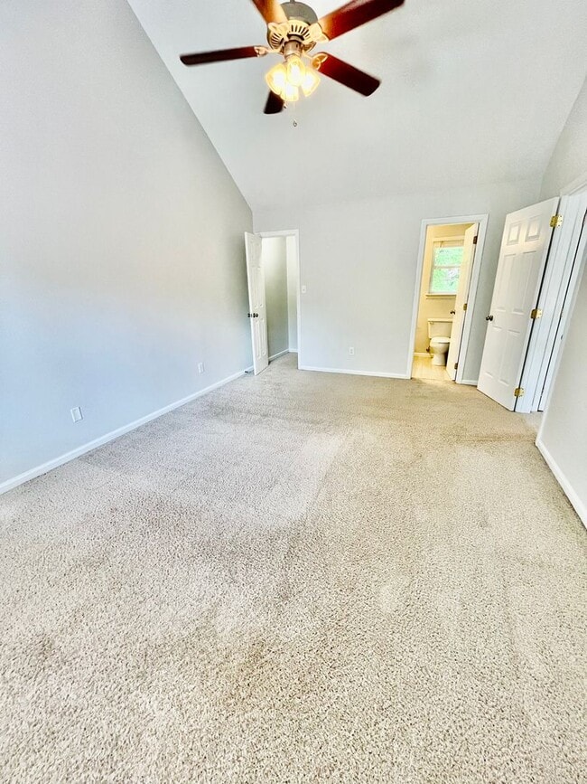Building Photo - Coming Soon! Lovely 3 Bedroom Spacious 2 S...