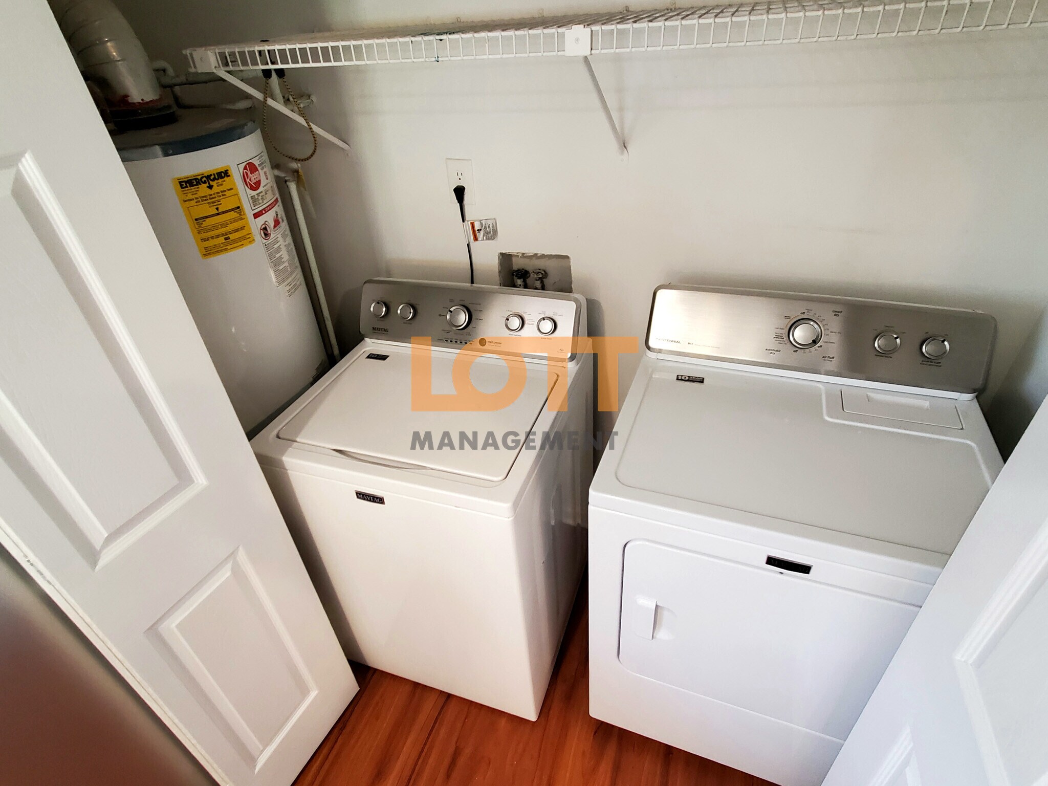 Building Photo - 32 Huntsfield Dr