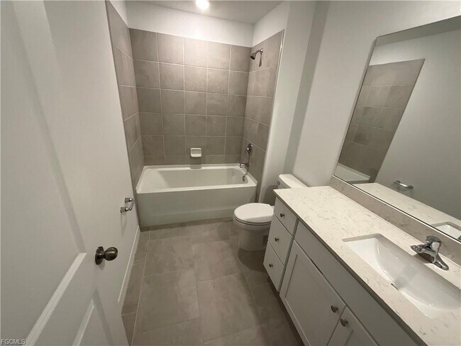 Building Photo - 3850 Treasure Oak Wy