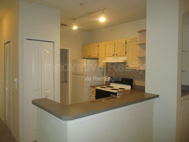 Building Photo - 1375 Lake Shadow Cir