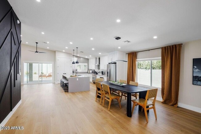 Building Photo - 6174 E Janice Wy