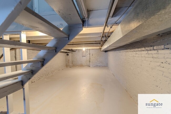 Building Photo - 2314 Jefferson St