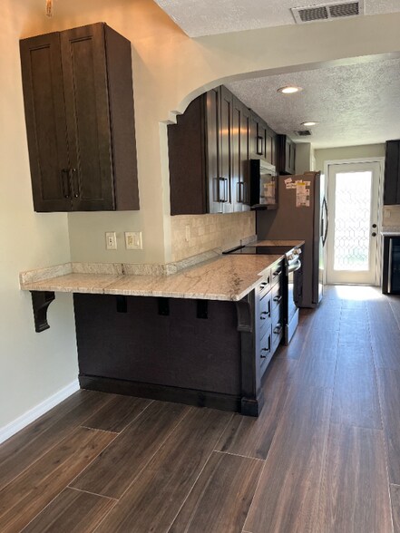 Building Photo - 1488 Piedmont Rd