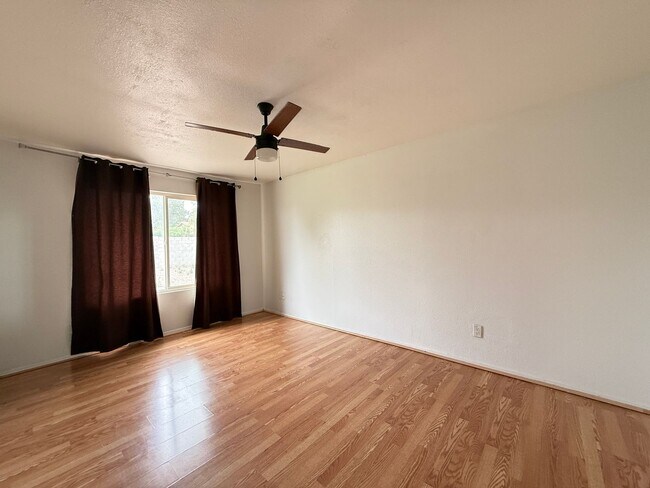 Building Photo - Knoell Mesa for rent!