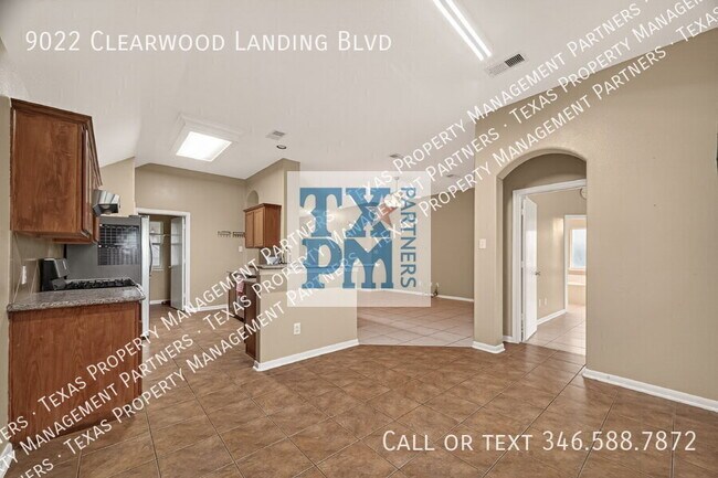 Building Photo - 9022 Clearwood Landing Blvd