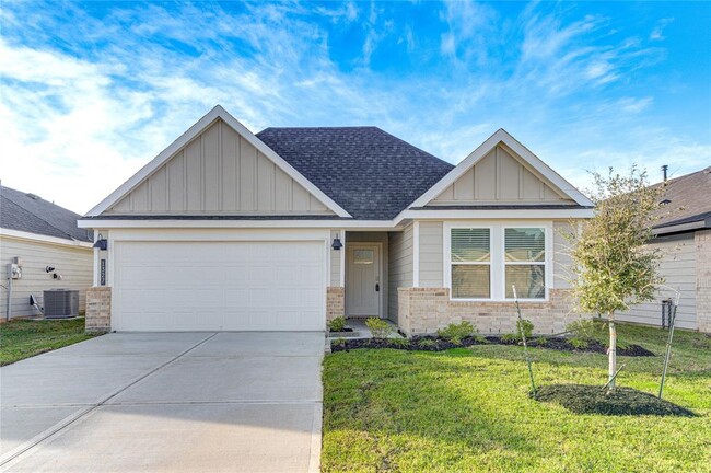 Primary Photo - 1327 Via Sacra Dr