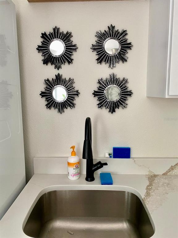 Building Photo - 415 Mapleway