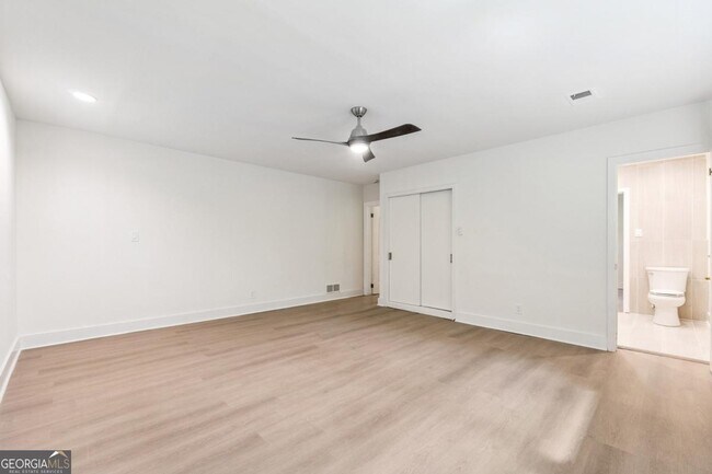 Building Photo - 1568 Niskey Lake Trail SW