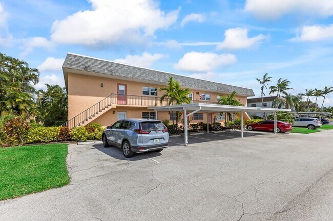 Building Photo - 2950 SE Ocean Blvd