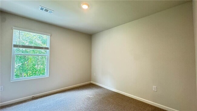 Building Photo - 3190 Greyton Dr