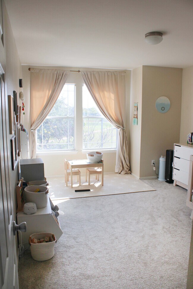 Bedroom 1 - 1607 Kemah Dr