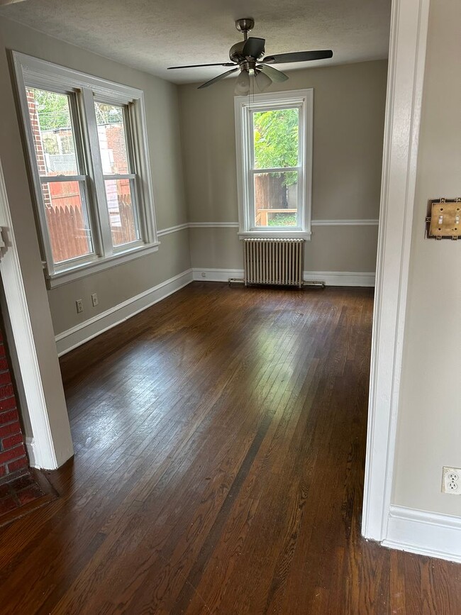 Building Photo - Updated 3 bedroom home in the City with re...
