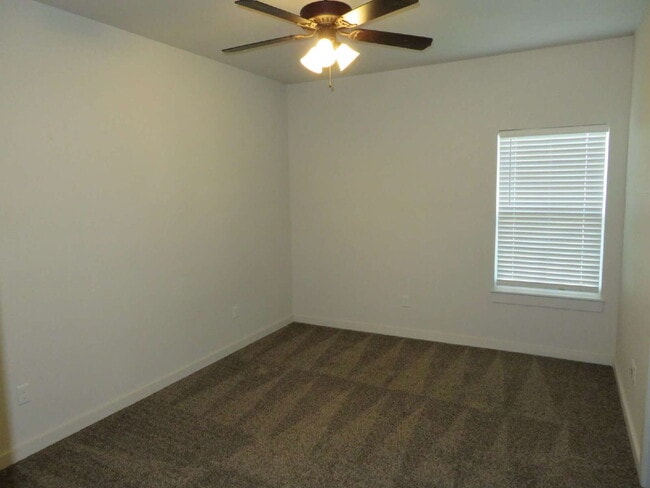 Building Photo - Beautiful Home Located Near Texas Tech Cam...