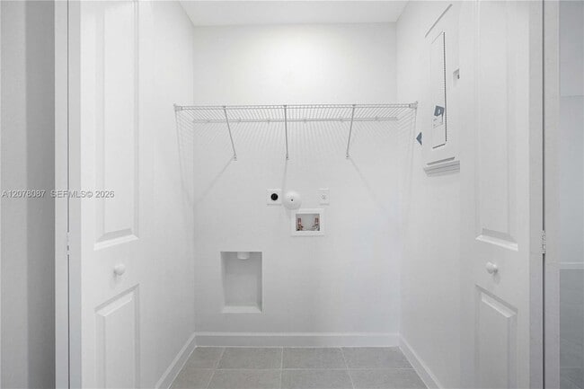 Building Photo - 18672 SW 136th Ct