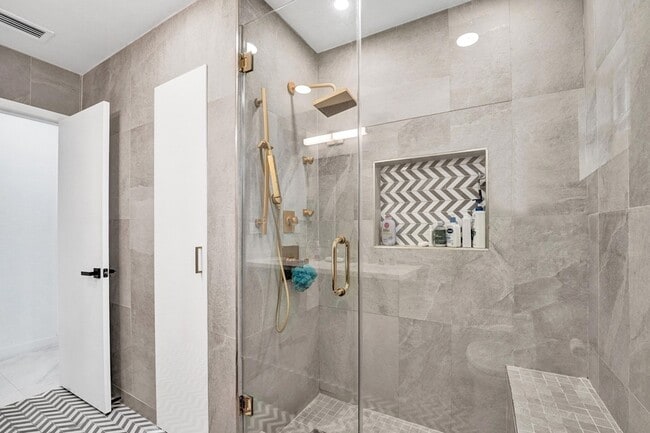 Building Photo - 3681 N 54th Ave