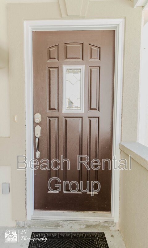 Building Photo - 516 Hillside Dr S