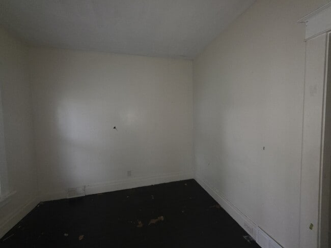 Building Photo - 159 80th St