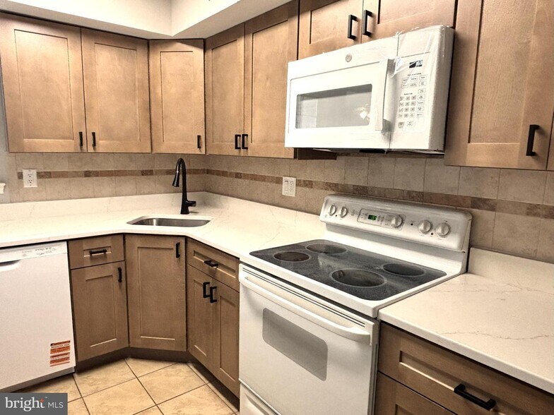 Kitchen - 1507 Bennett Pl