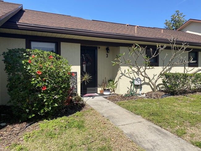 Building Photo - 1310 Powderpuff Dr