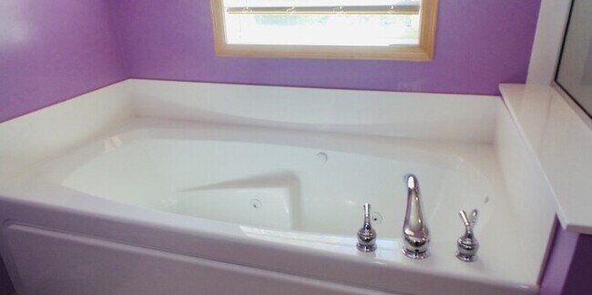 Building Photo - Available Now! Amazing Townhouse 3 Bedroom...