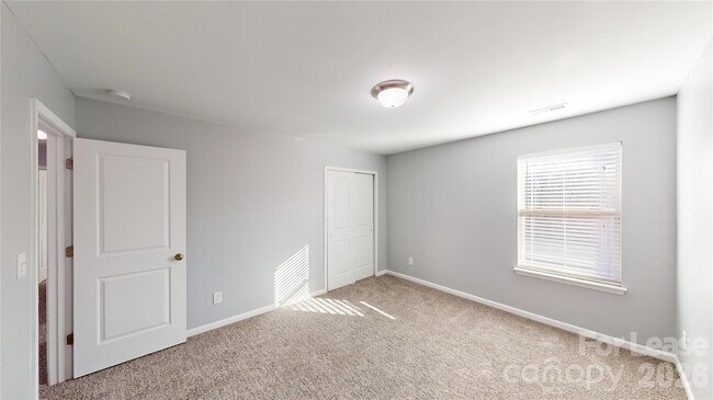 Building Photo - 16126 Long Talon Way