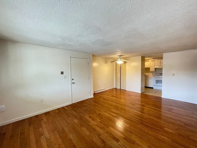 Building Photo - 177 Loudon Rd