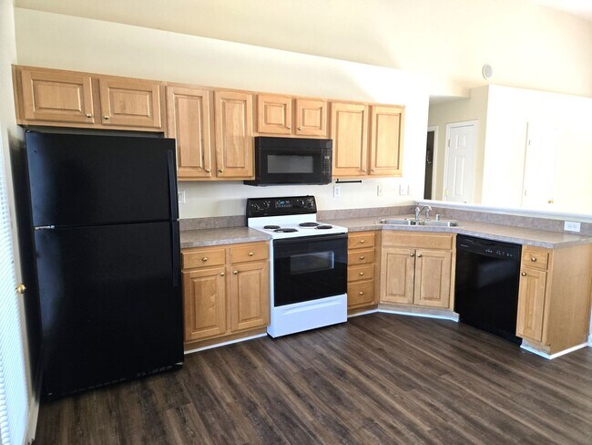 Building Photo - 3 Bedroom Ranch in Great Acres 251024
