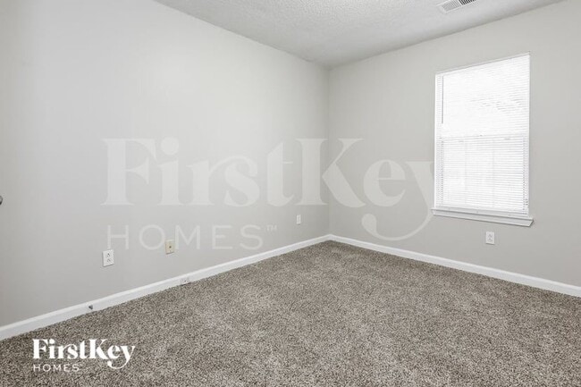 Building Photo - 1591 Elizabeth Ln