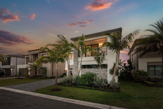 Building Photo - 8561 Crystal Downs Ave