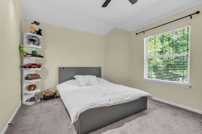 Building Photo - 119 N Westwinds Cir