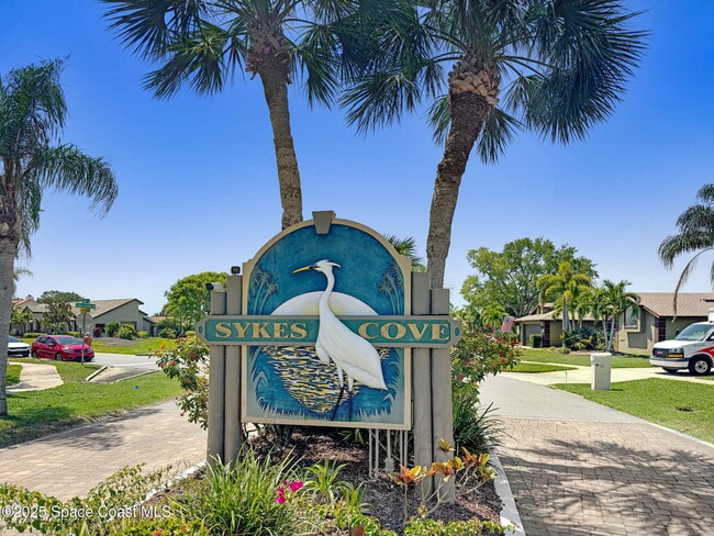 Building Photo - 178 Cove Loop Dr