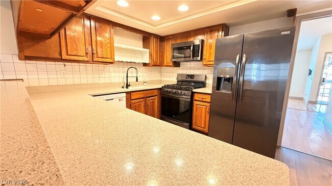 Building Photo - 2783 Carnation Ln