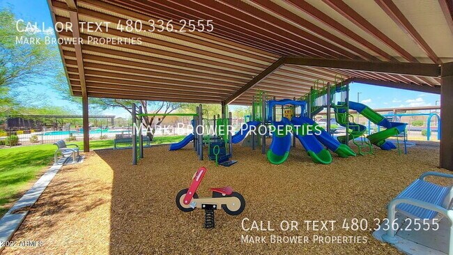 Building Photo - 18422 W Ida Ln