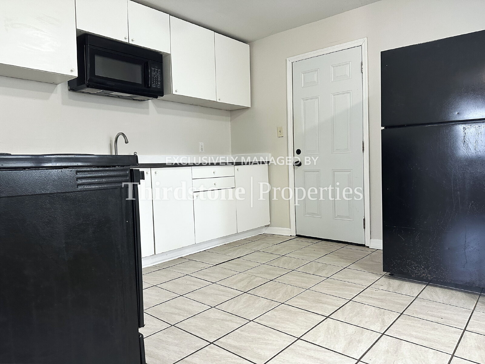 Building Photo - 1173 W 27th St