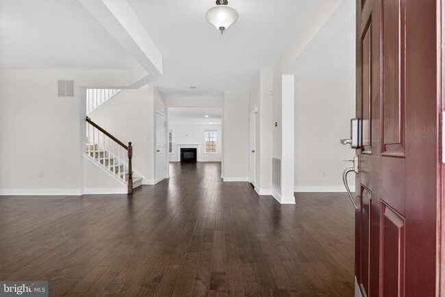 Building Photo - 2707 Henry Moore Ln