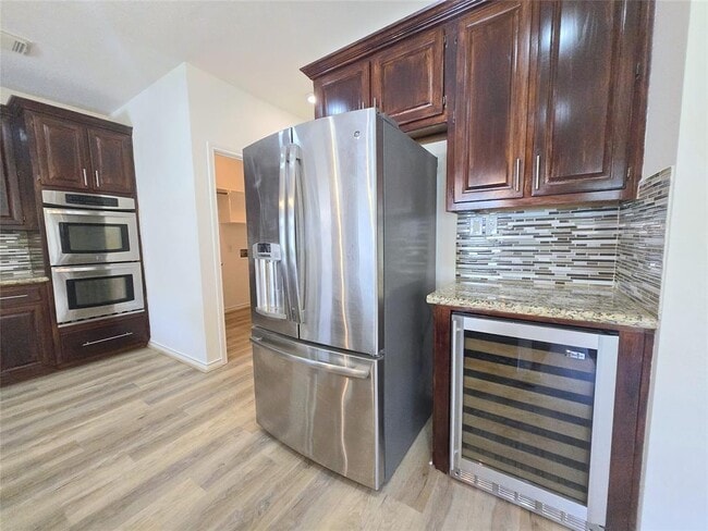 Building Photo - 6415 Taimer Ct