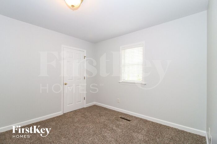 Building Photo - 3145 Creighton Ln