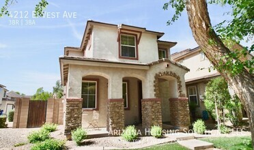 Building Photo - 3 Bedroom Furnished Rental in Gilbert in t...