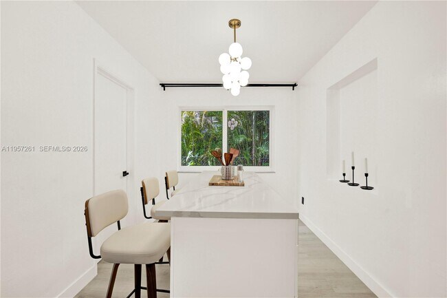 Building Photo - 51 NE 56th Ct