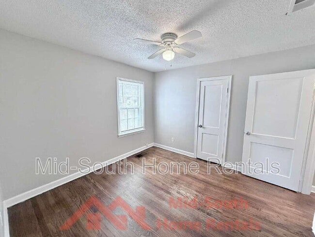 Building Photo - 2914 Hoskins Rd