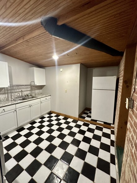 Building Photo - 3514 Telford St