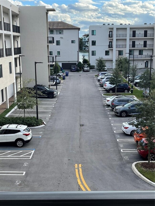 Building Photo - 4740 NW 84th Ct