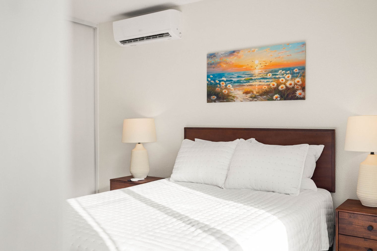 Building Photo - 3030 Suncrest Dr