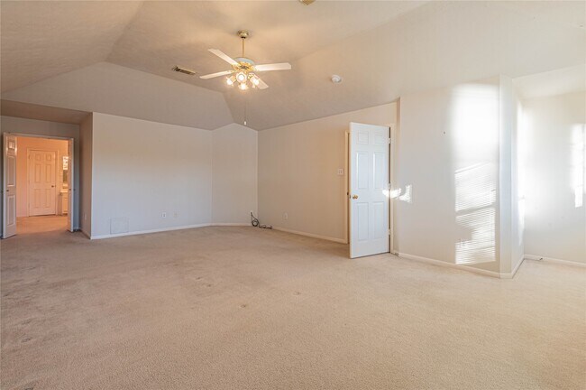 Building Photo - 3126 Waters Way Dr