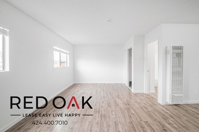 Primary Photo - 706 McDonald Ave