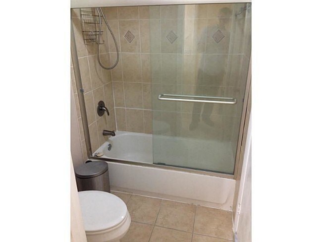 Building Photo - 13299 SW 112th Terrace