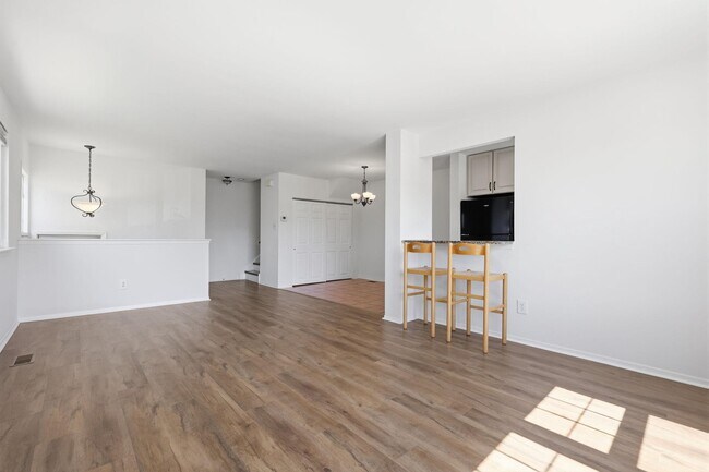 Building Photo - 1514 Marcy Pl